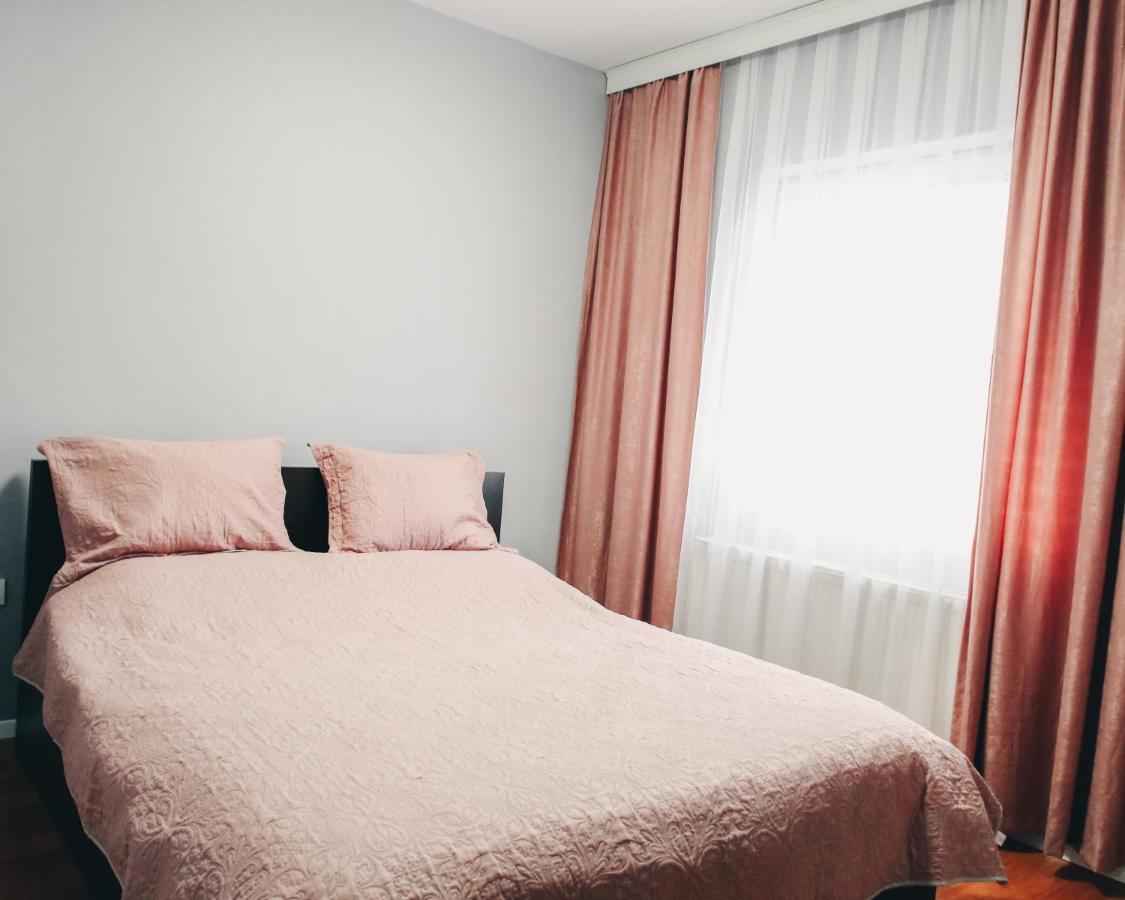 Parta Apartment Pristina Exteriör bild